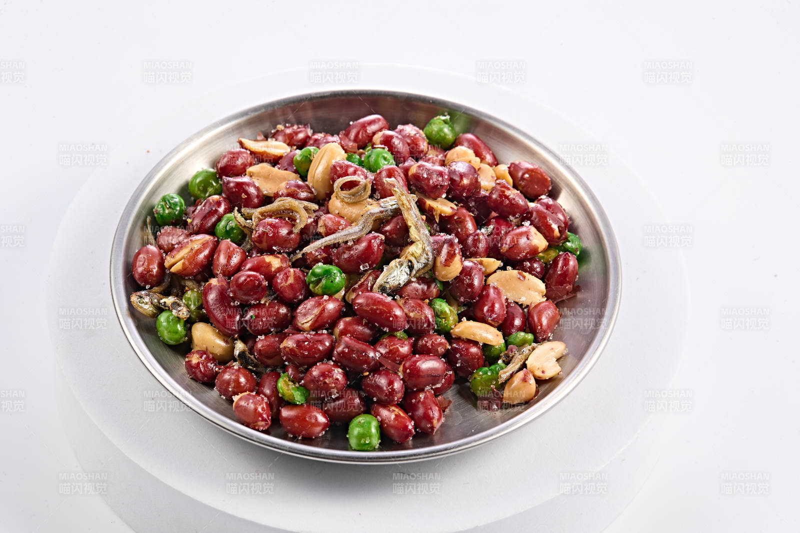 下酒小菜油炸花生拌小鱼干图片