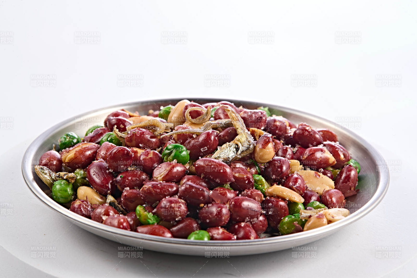 下酒小菜油炸花生拌小鱼干图片