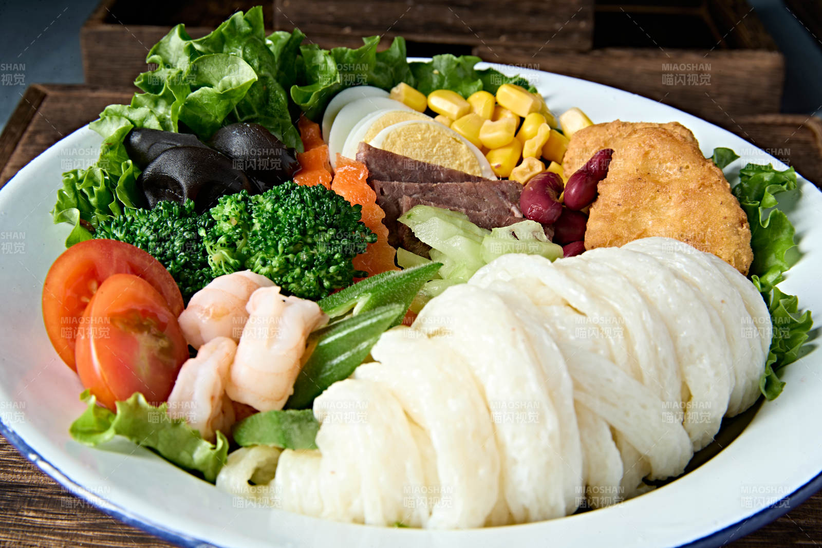 牛筋面为主的轻食健康减脂餐图片