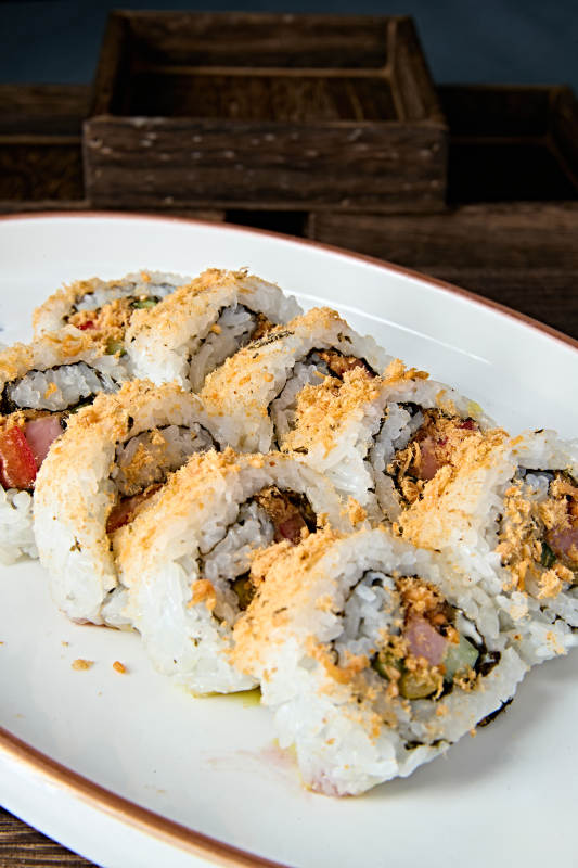 日料简餐什锦太卷寿司图片