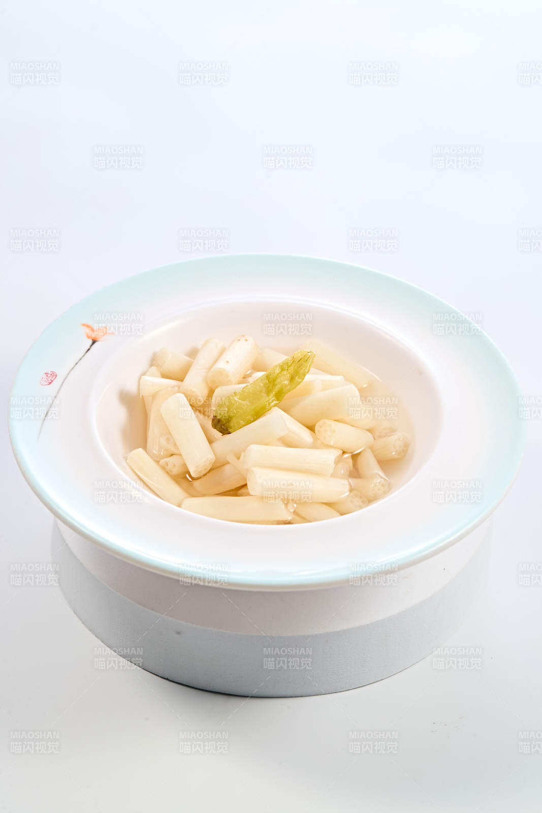 佐酒小吃泡椒小莲藕段图片