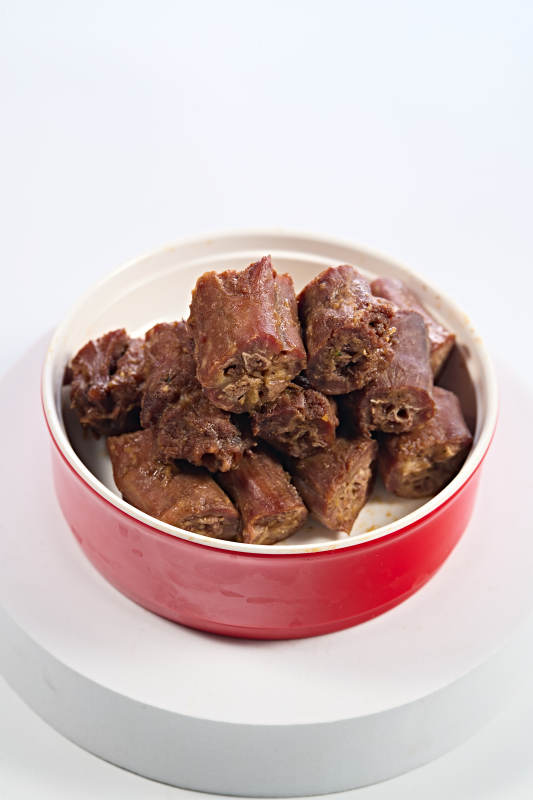 开袋即食武汉辣鸭脖图片