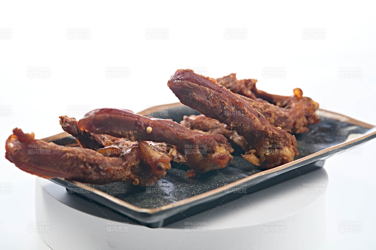 开袋即食武汉麻辣鸭叉骨图片