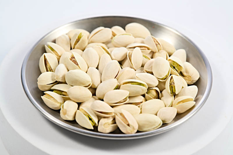 节日小吃天然无硫开心果图片