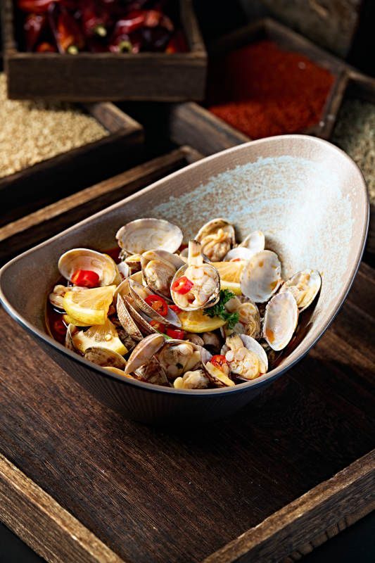 柠檬酸汤腌花蛤图片