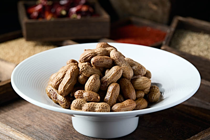 盐水煮带壳花生图片