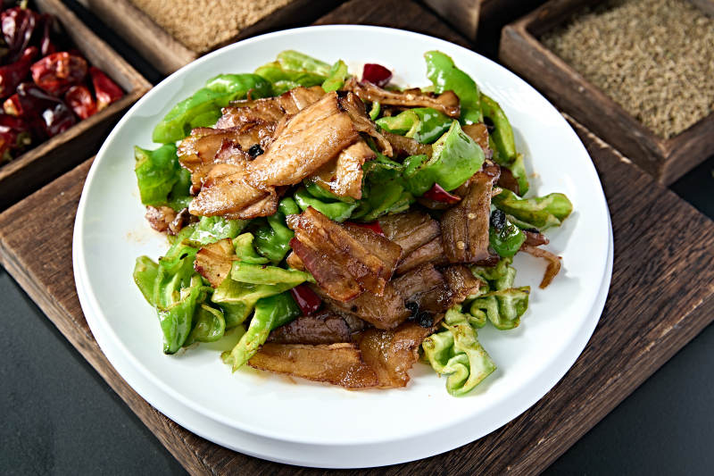 回锅肉豆豉爆炒螺丝椒图片