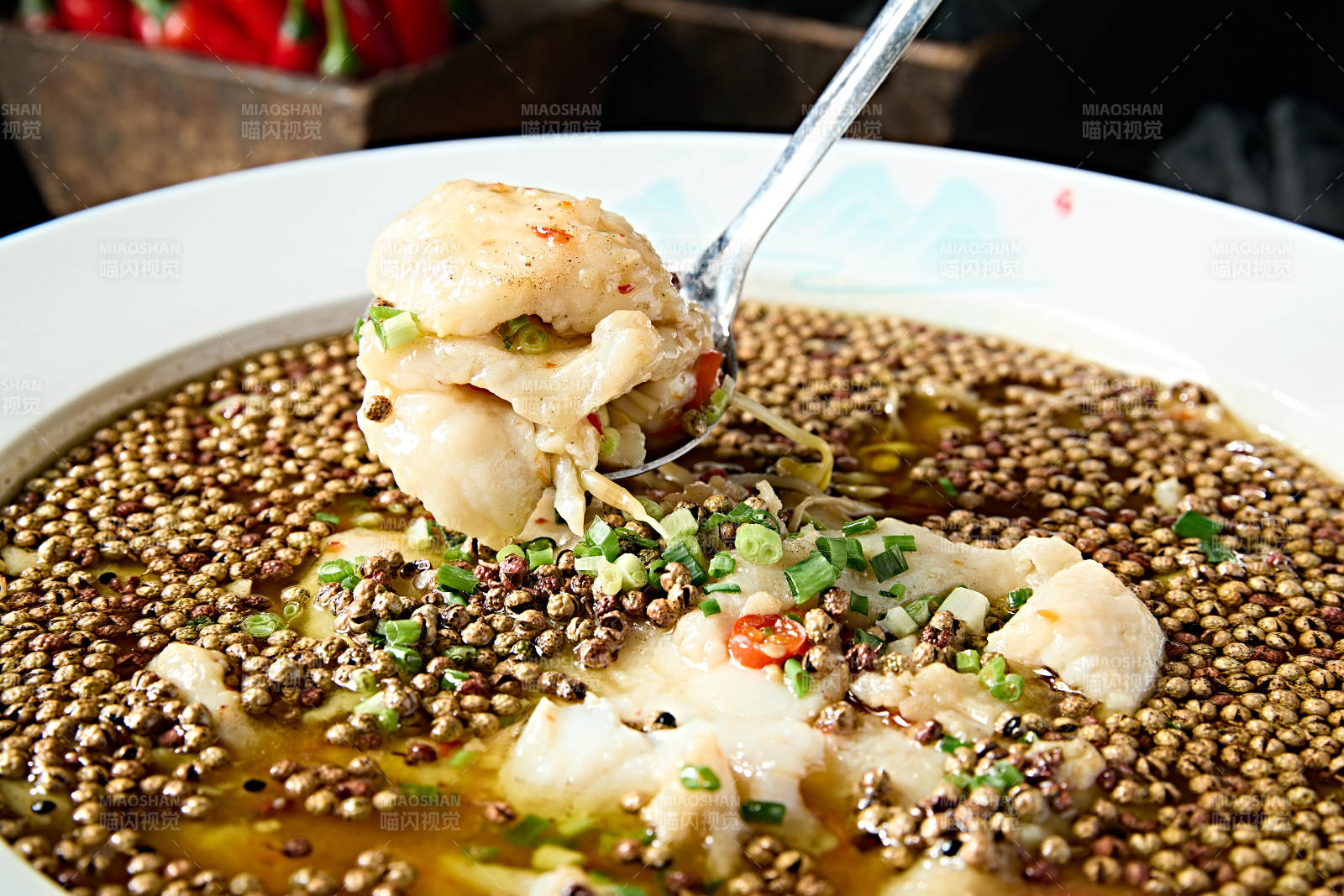 川香椒麻水煮鱼片图片