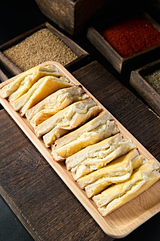 美味小吃奶香芝士榴莲饼图片