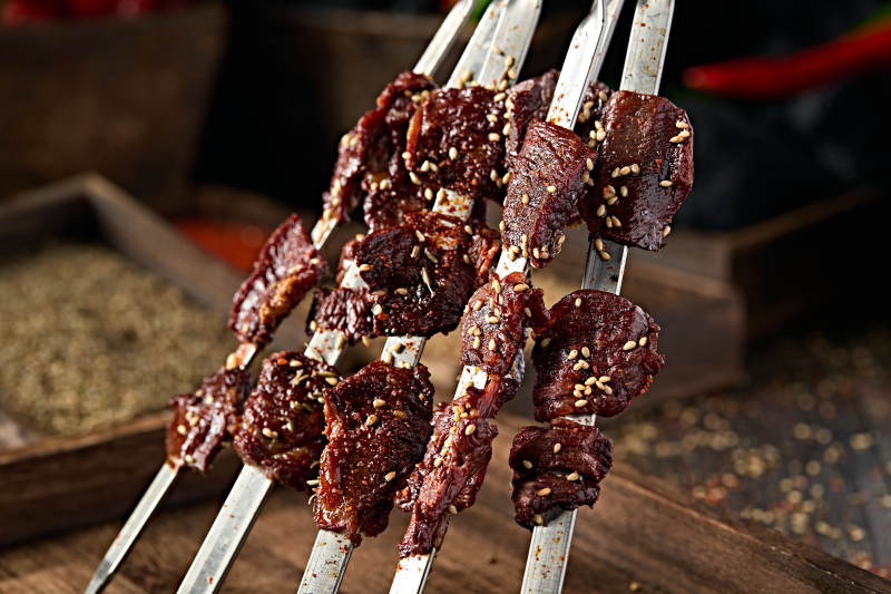 锦州特色烧烤风干大油边图片