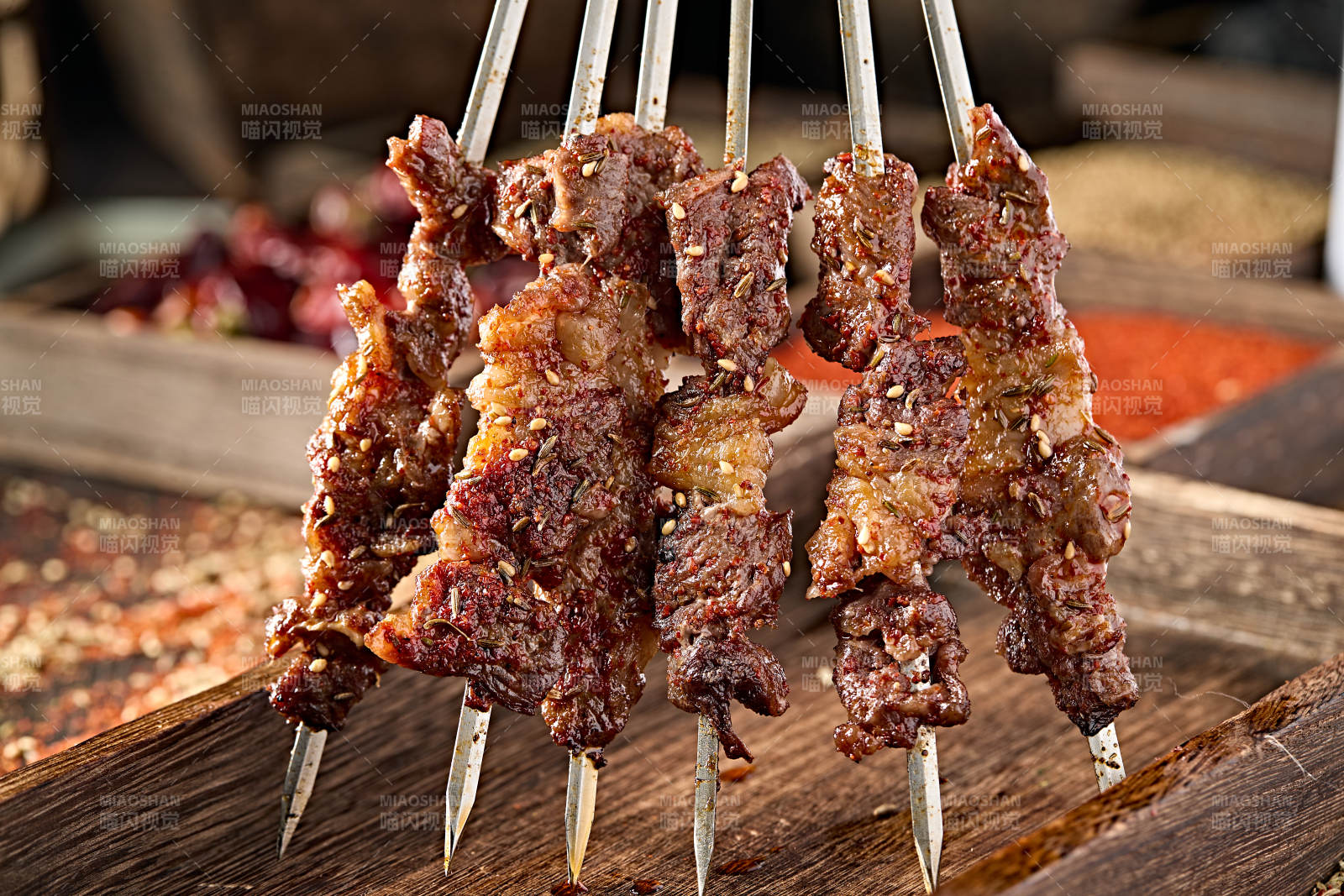 美味烧烤猪五花肉串图片