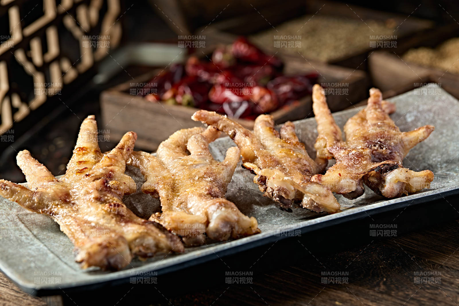 美味烧烤炭烤生鸡脚图片