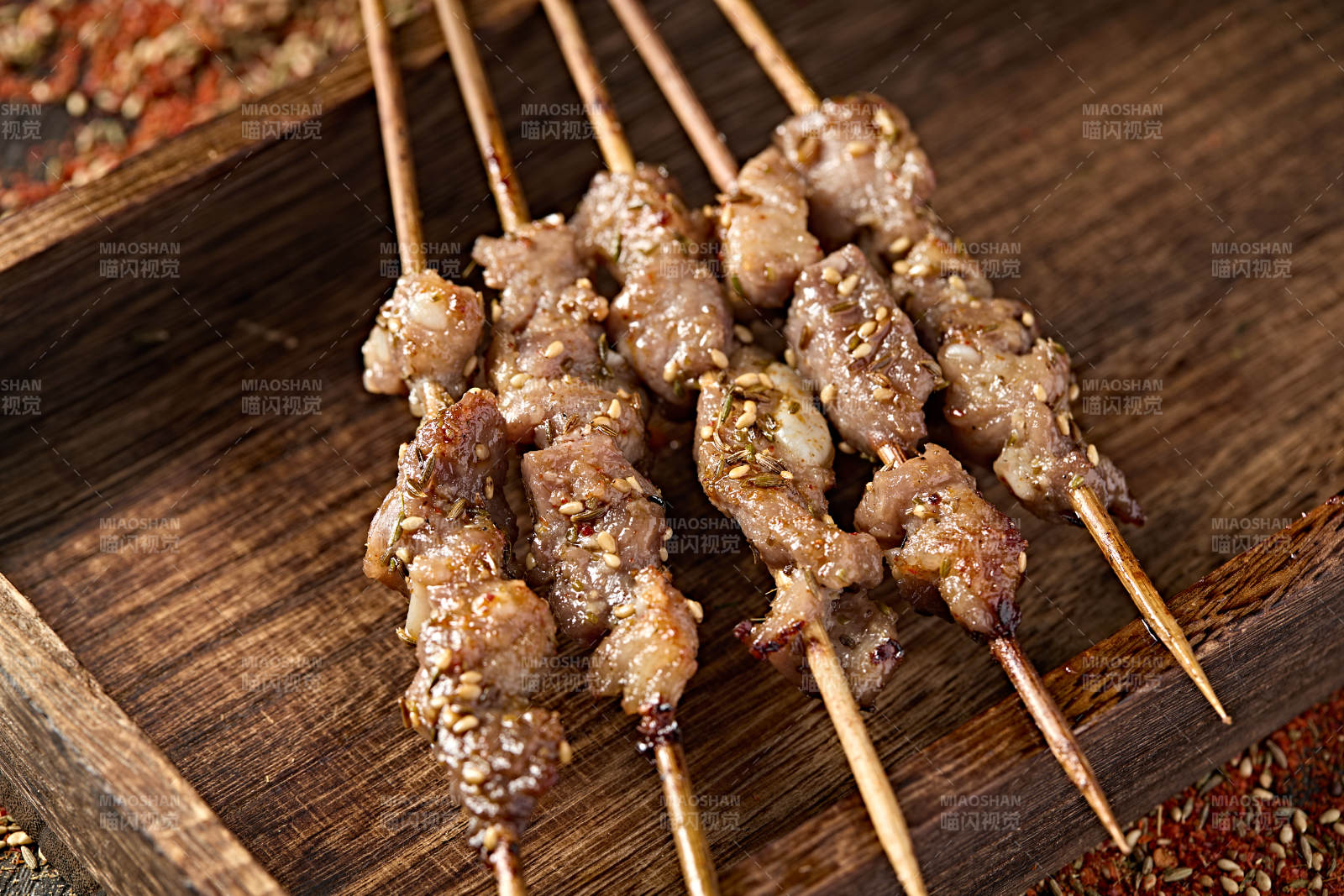 美味烧烤炭烤美味羊肉串图片