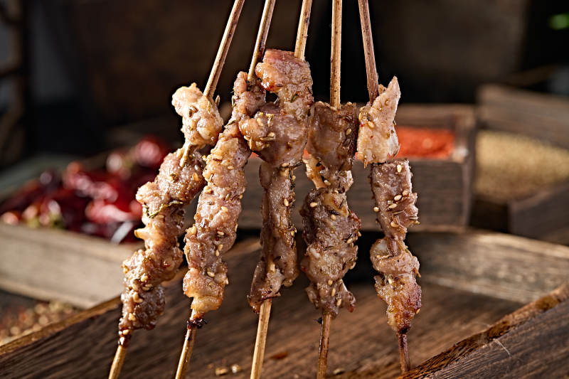美味烧烤炭烤美味羊肉串图片