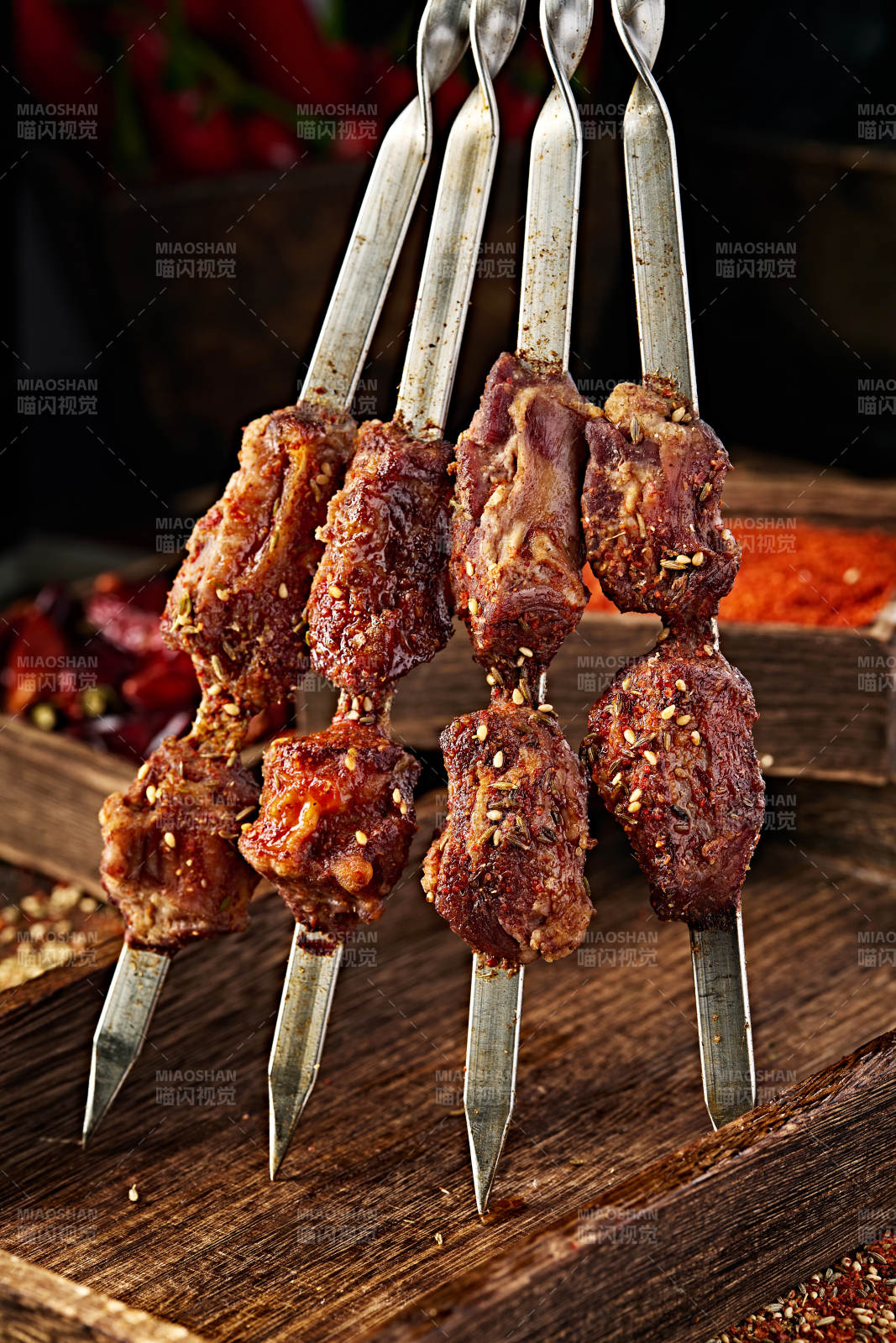 锦州烧烤炭烤大串油边肉图片