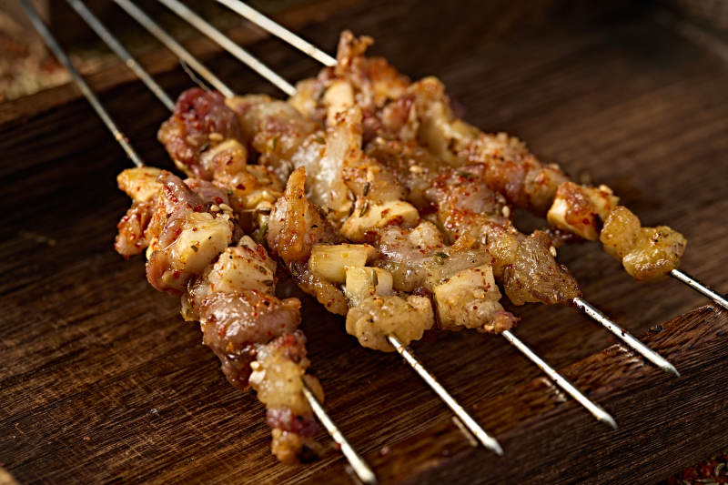 炭烤美味羊肉筋图片