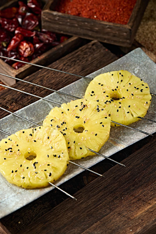 风味炭烤菠萝片图片