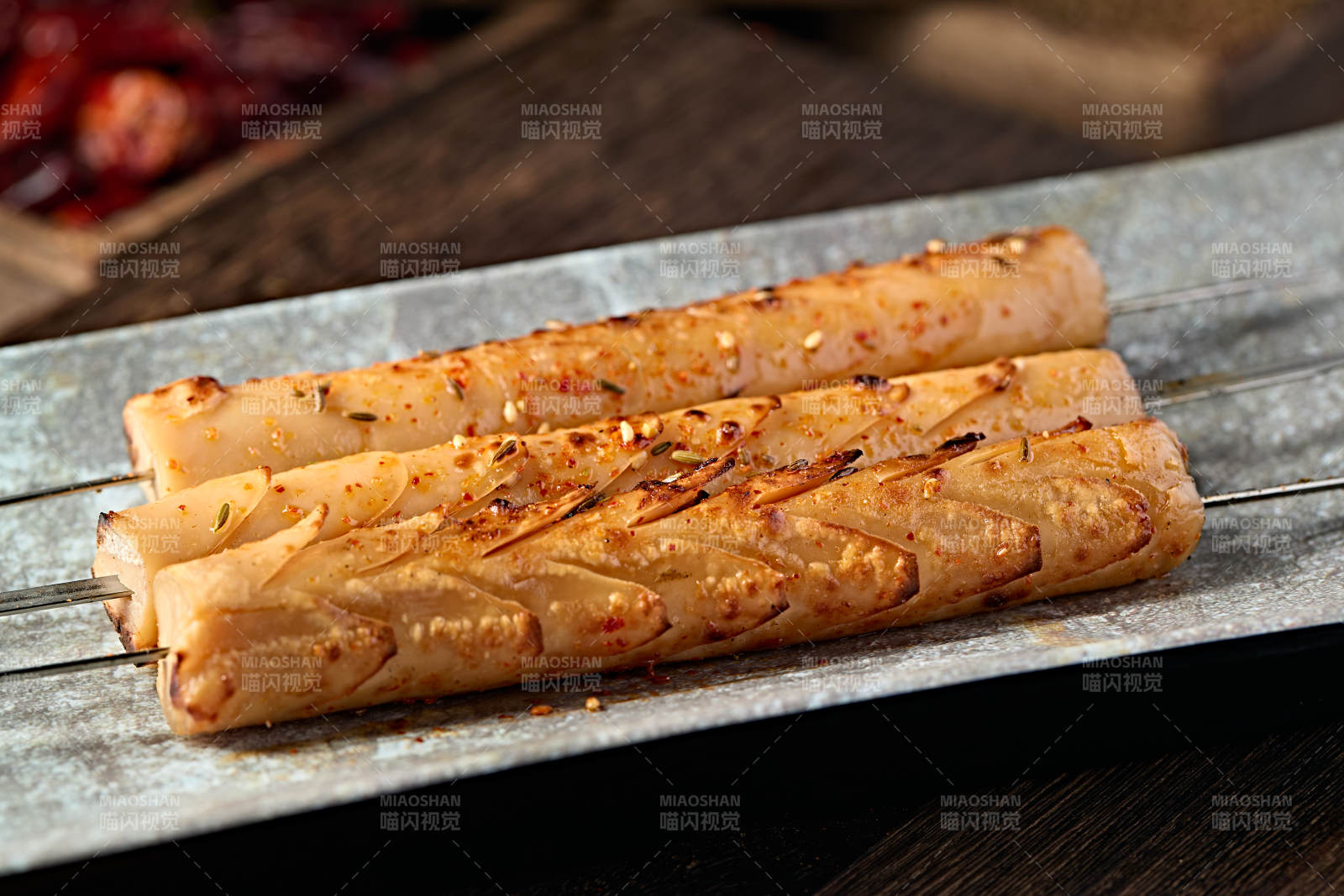 美味炭烤风味火腿肠图片