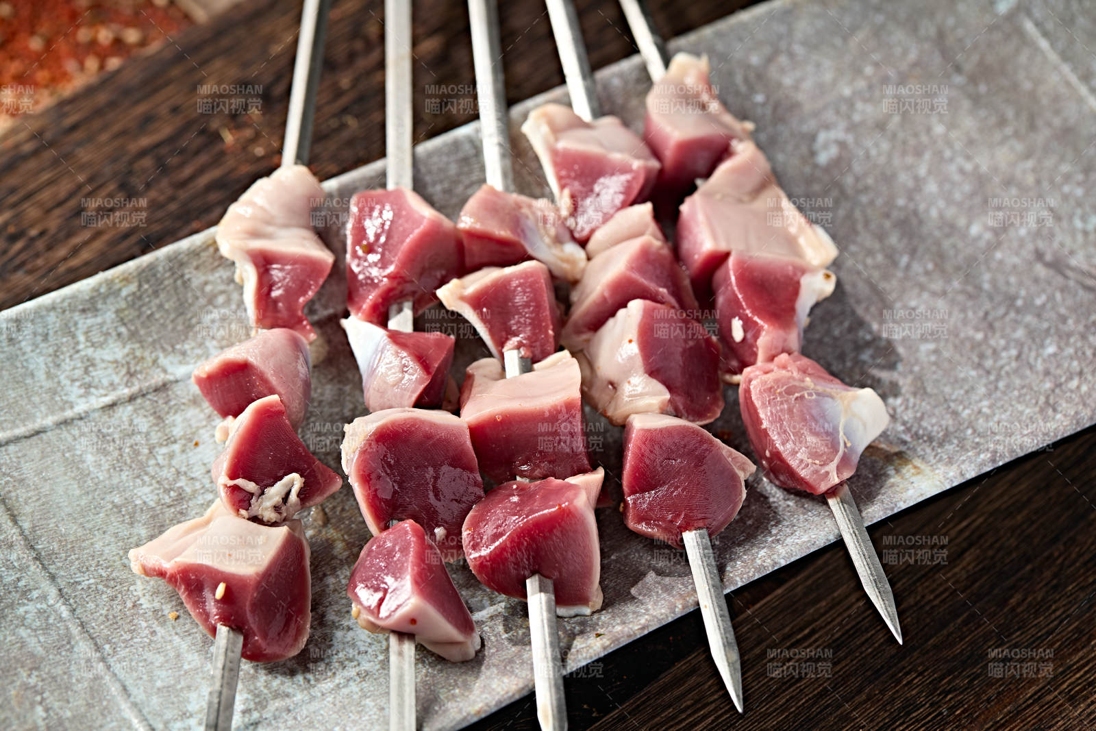 烧烤食材生鲜鸡胗串图片