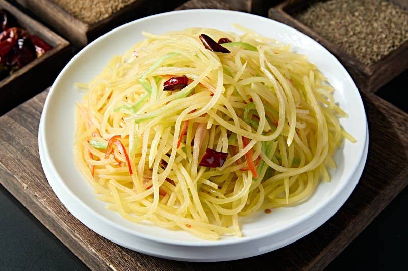 炝炒酸辣土豆丝图片