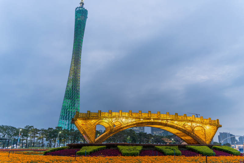 广州塔夜景璀璨图片