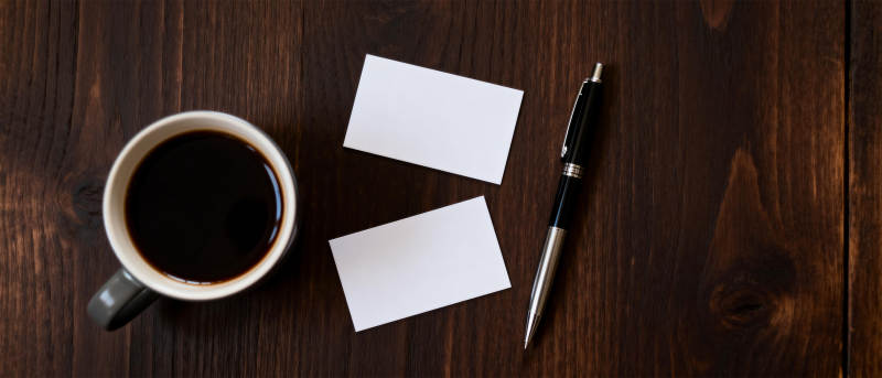 咖啡笔与名片图片