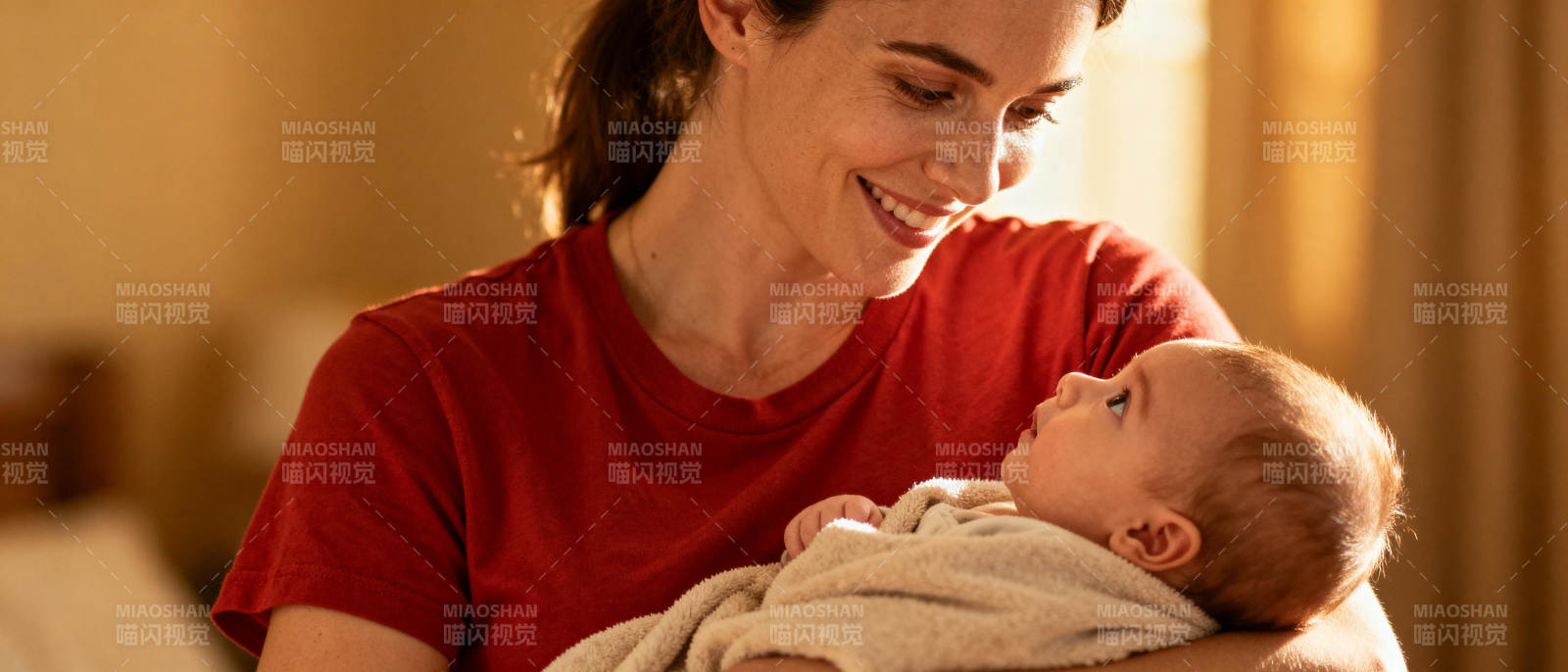 母爱温馨时刻图片