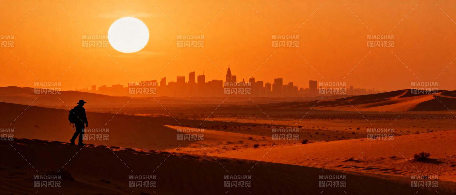 沙漠日落城影图片