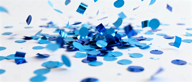 蓝色纸屑飞舞图片