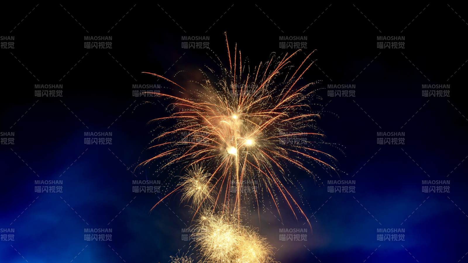 夜空烟花绽放图片