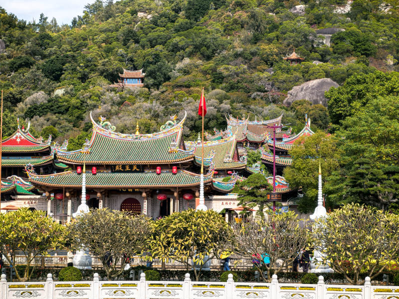 山间古寺风光图片