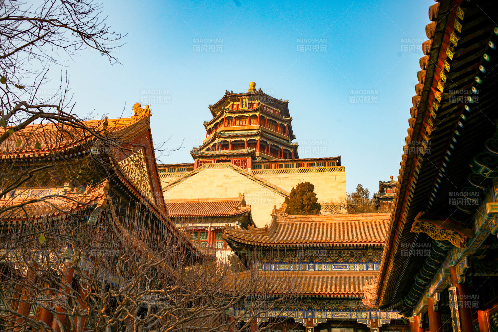 颐和园古建筑群图片