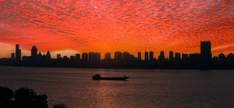 南昌红谷滩日落剪影图片