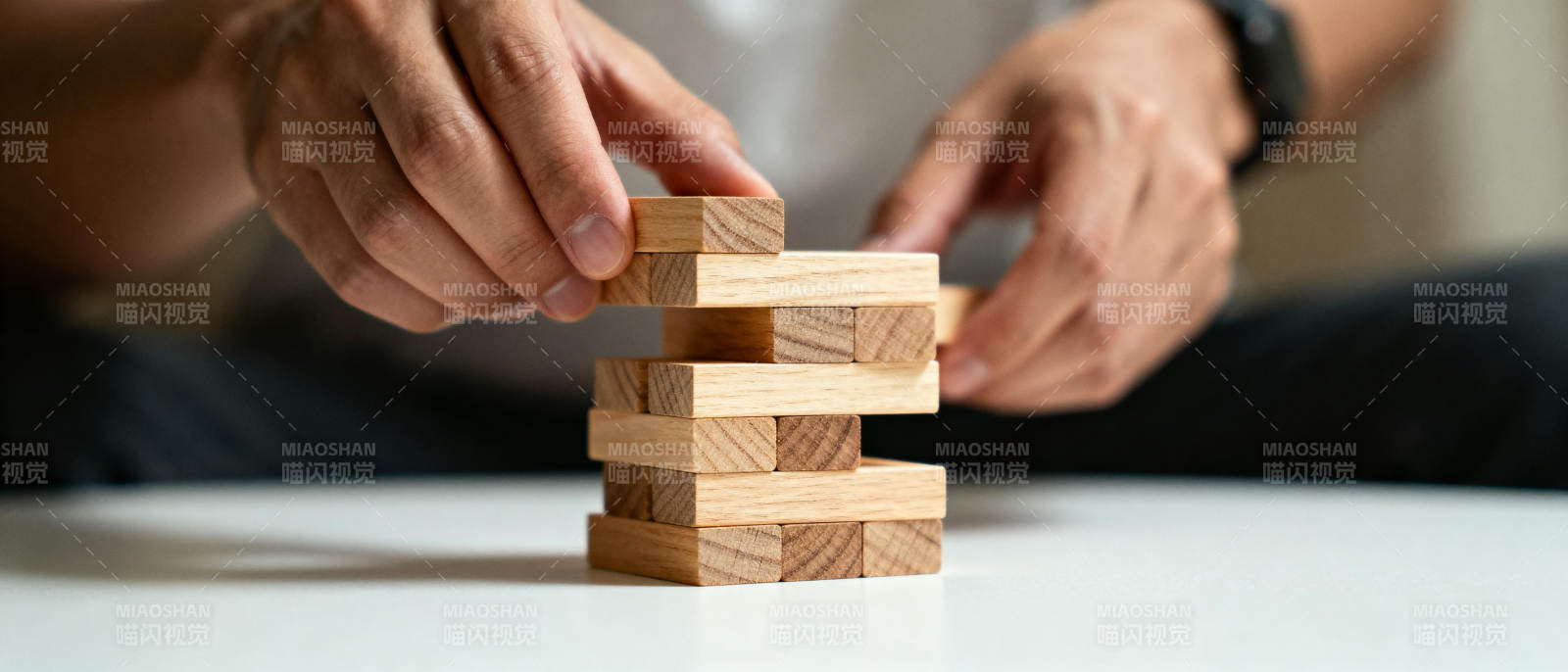 叠木块游戏图片