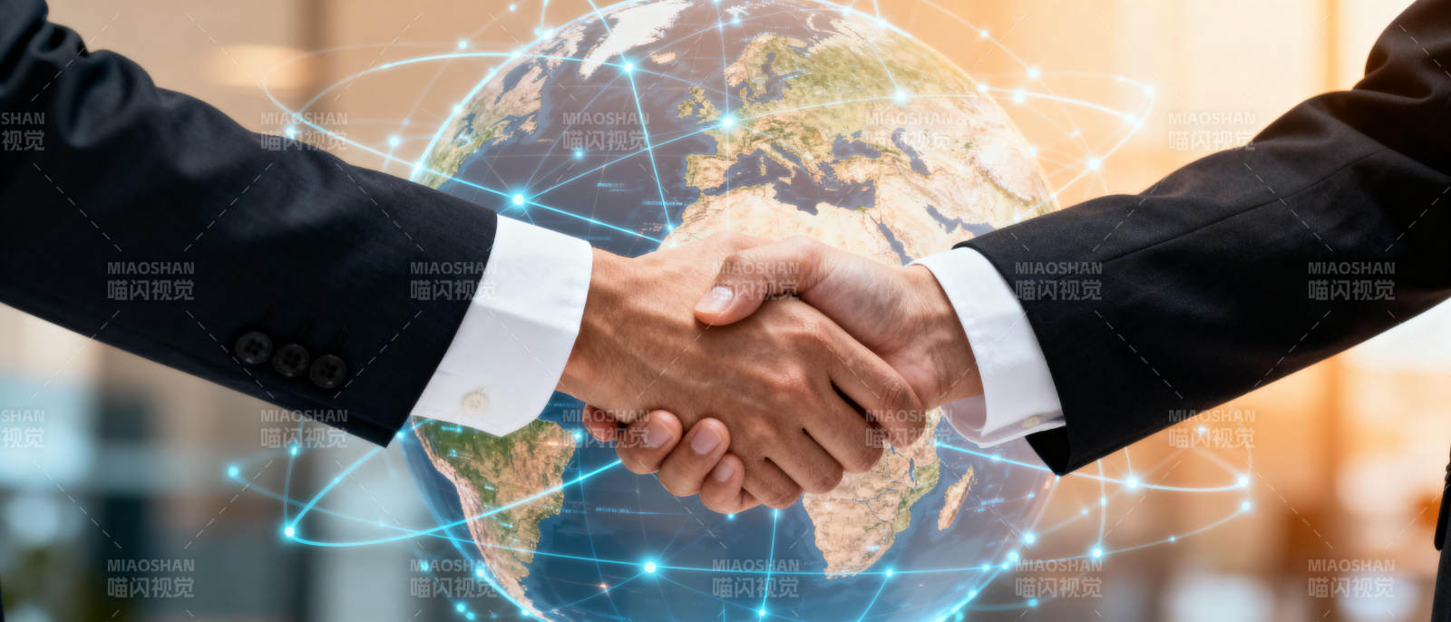 全球合作握手图片