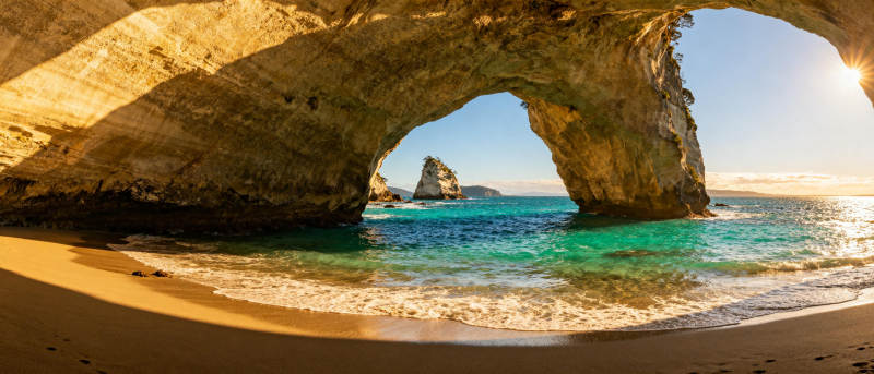 天然拱门海滩美景图片