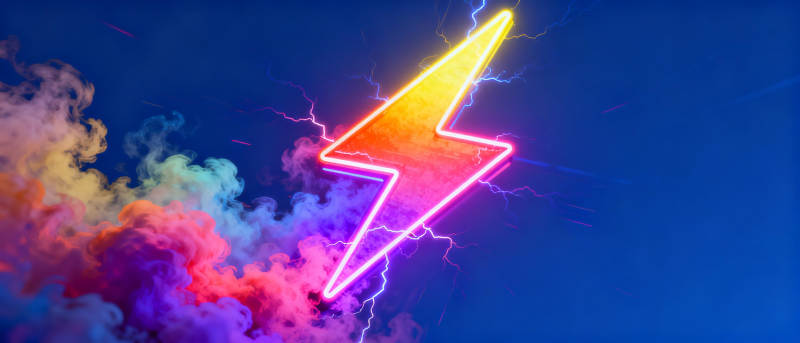 霓虹闪电破云而出图片