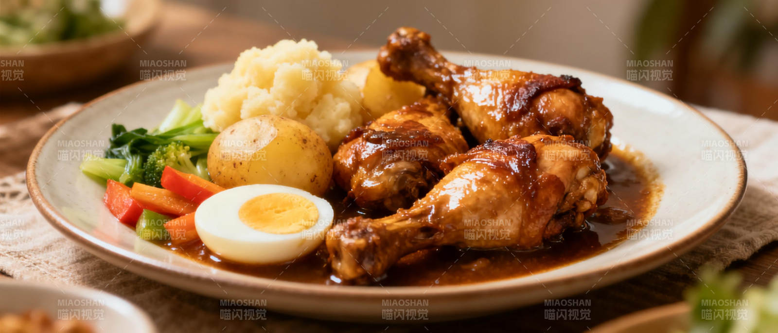 美味鸡腿配蔬菜图片