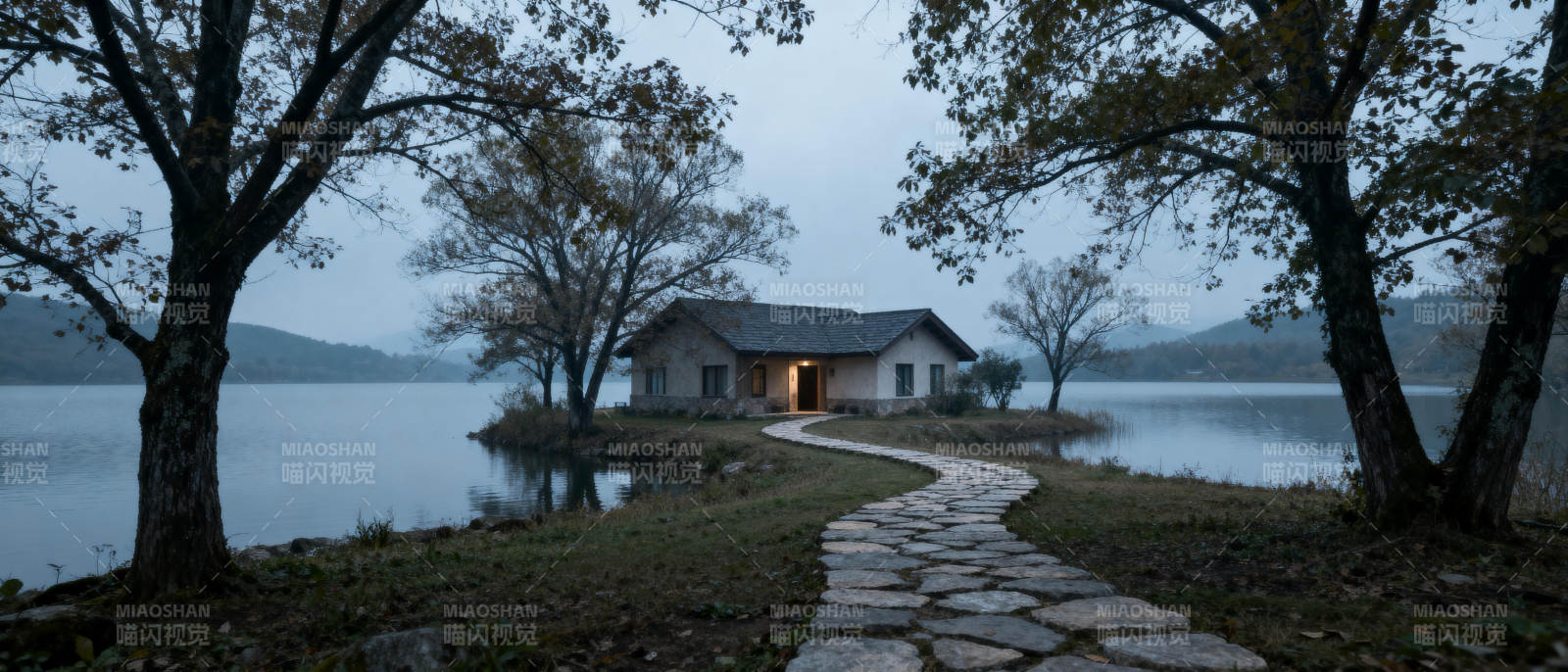 湖畔小屋静谧夜图片