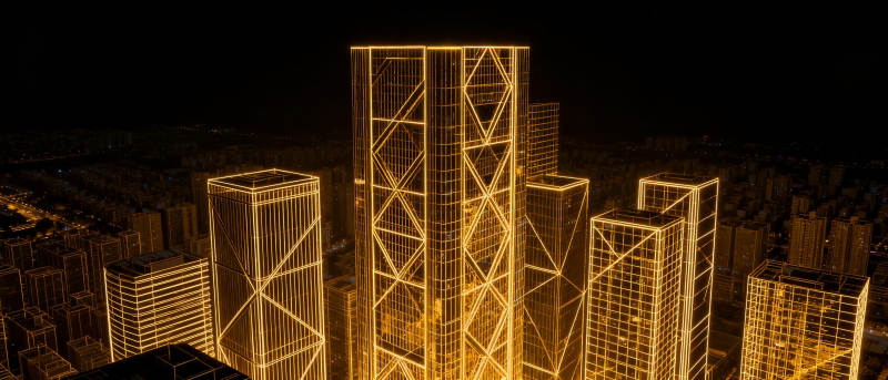 夜幕下的城市光雕图片