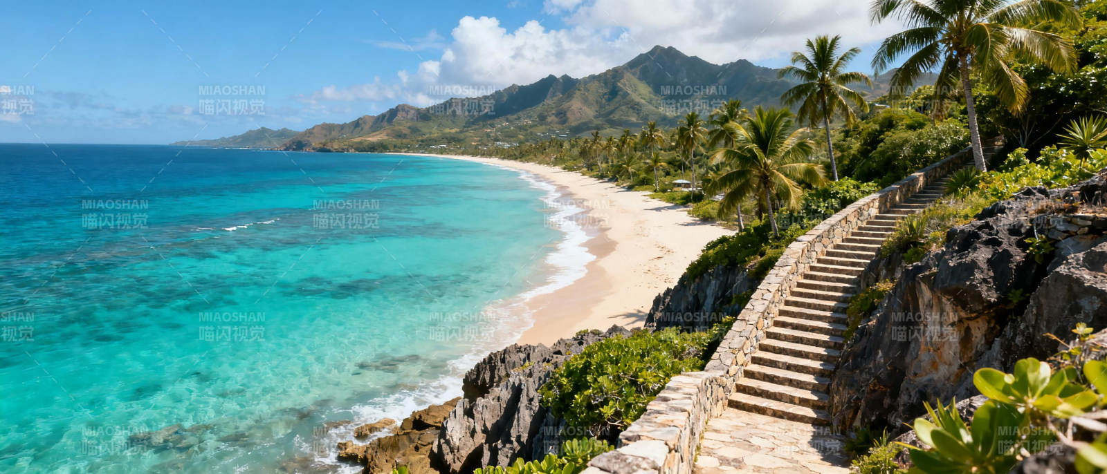 碧海白沙 椰林梯道图片