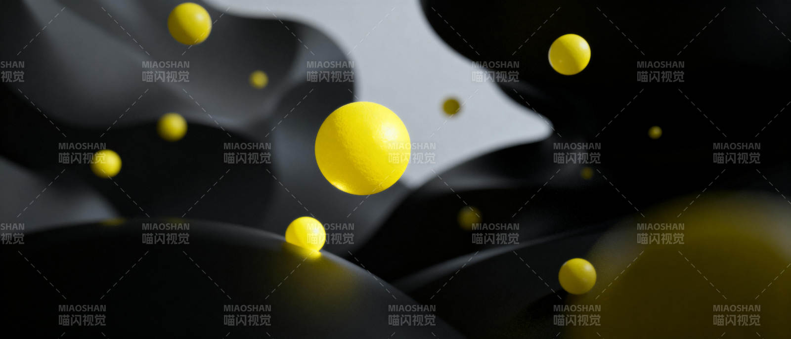 黄球跃动于黑波间图片