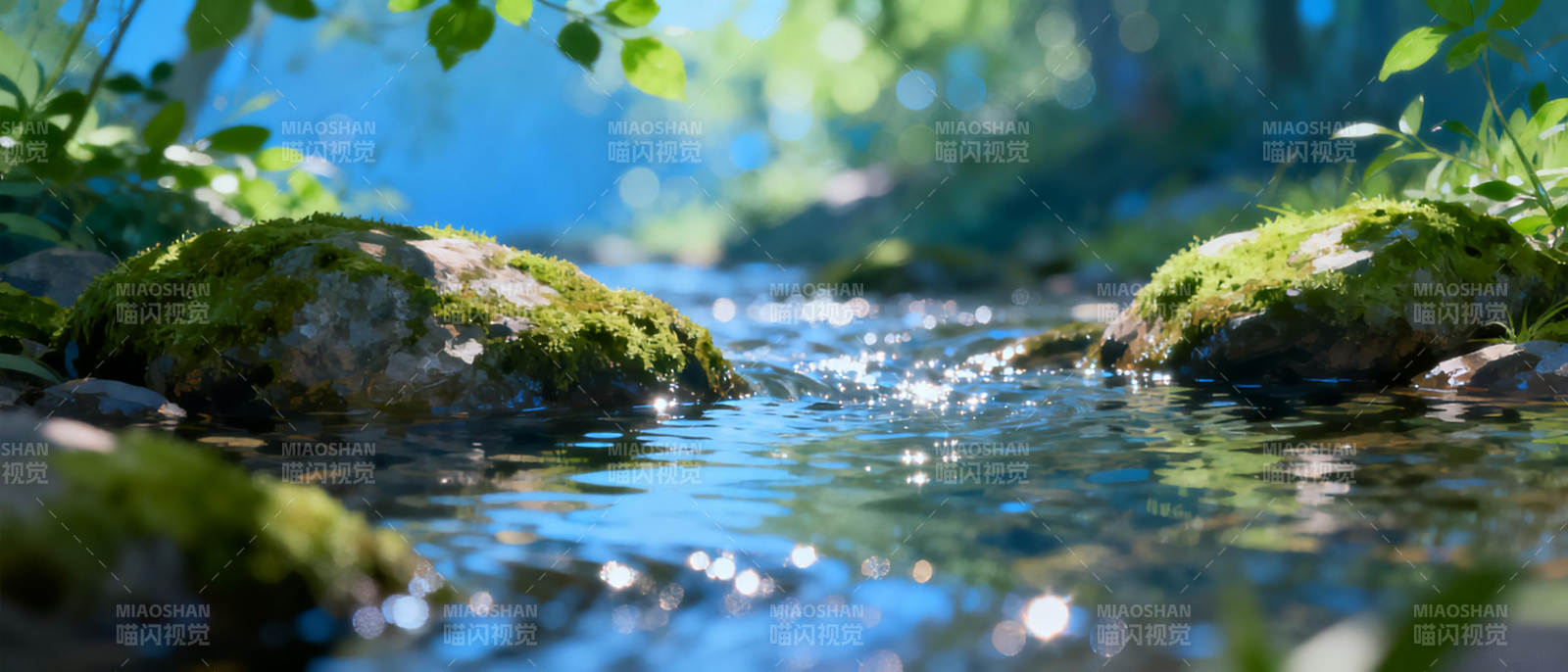 溪流潺潺 绿意盎然图片