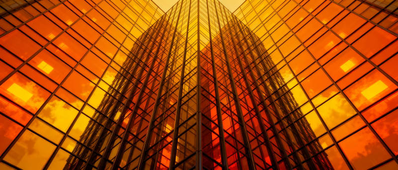 橙色玻璃高楼图片