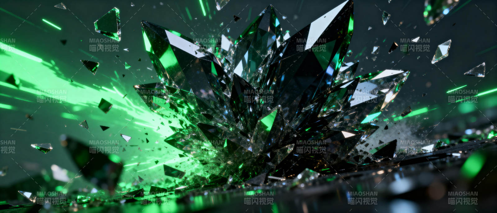 绿晶破碎瞬间图片