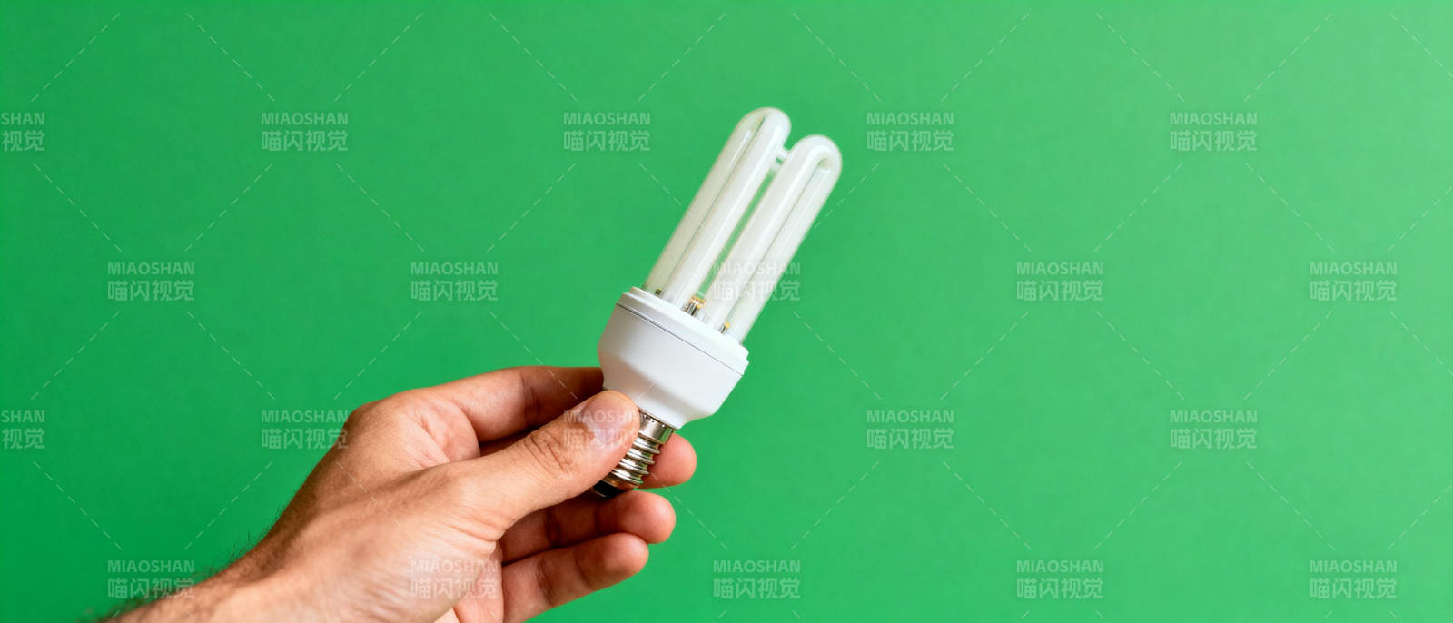 节能灯泡 绿色生活图片