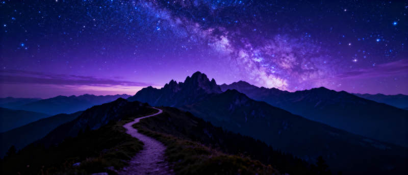 星河山径夜景图片