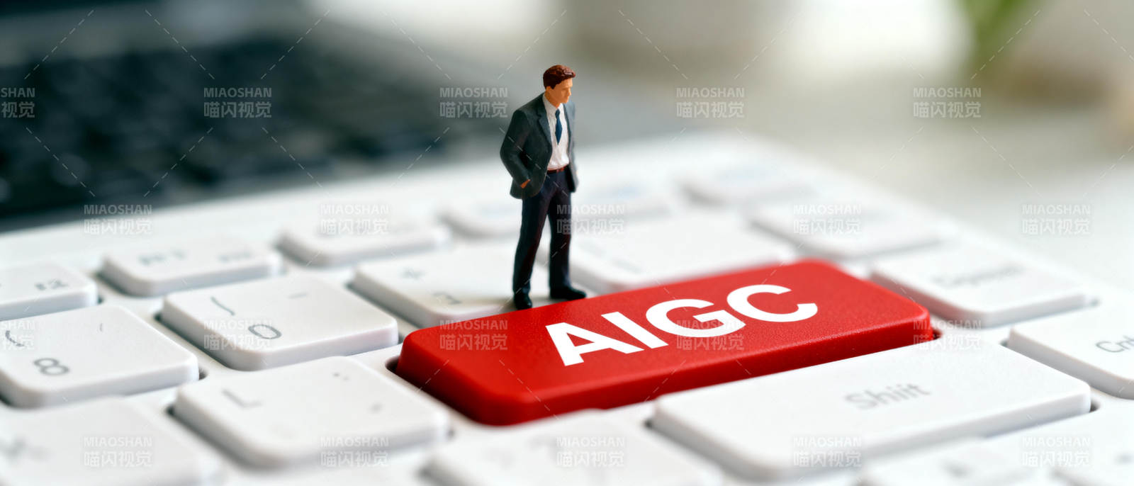 AIGC引领未来图片