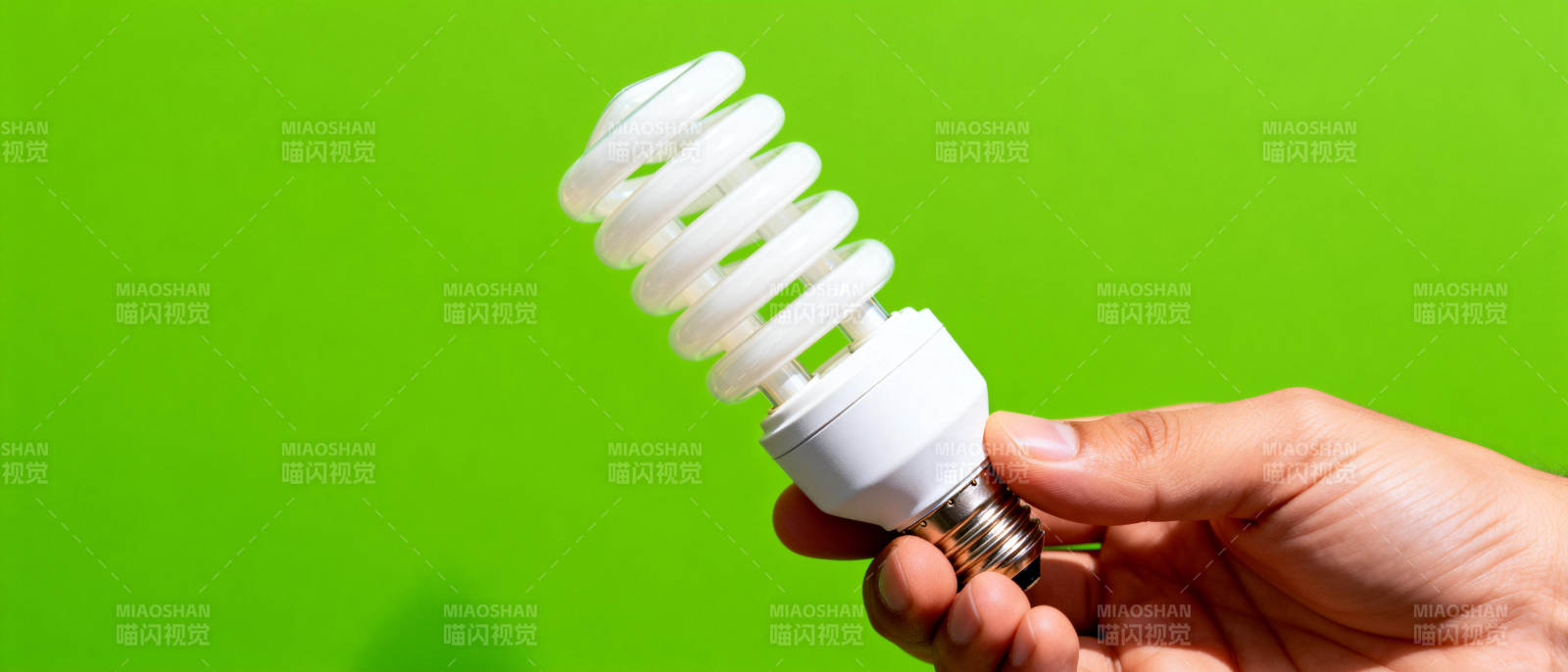 节能灯泡 绿色生活图片