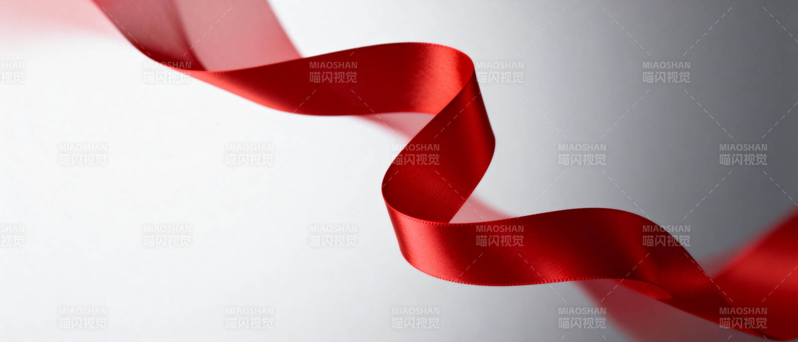 红丝带飘舞图片